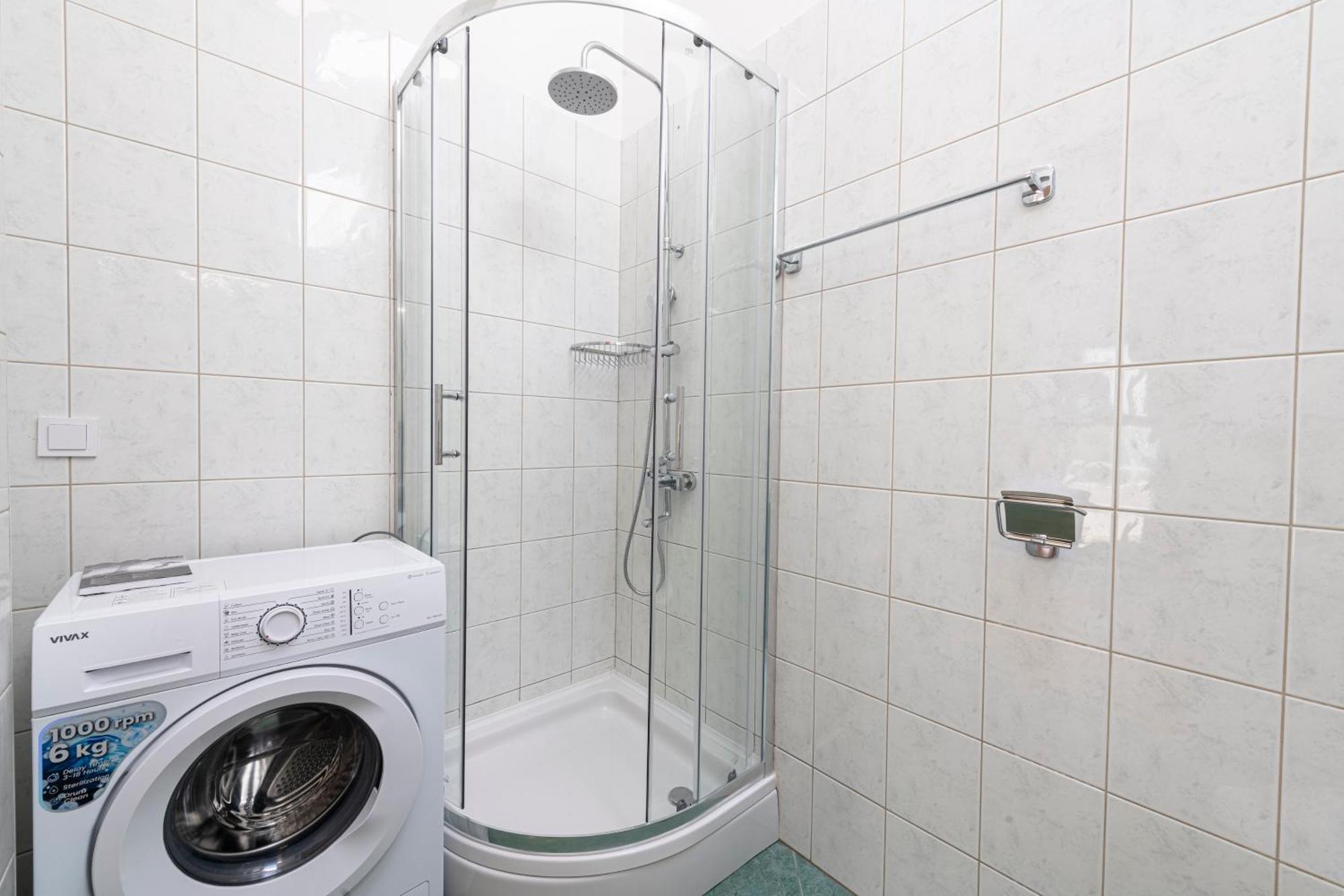 Elly Guest house 3*